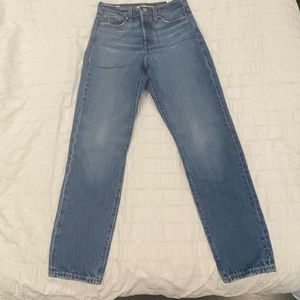Levi’s Wedgie Straight Jeans size 26